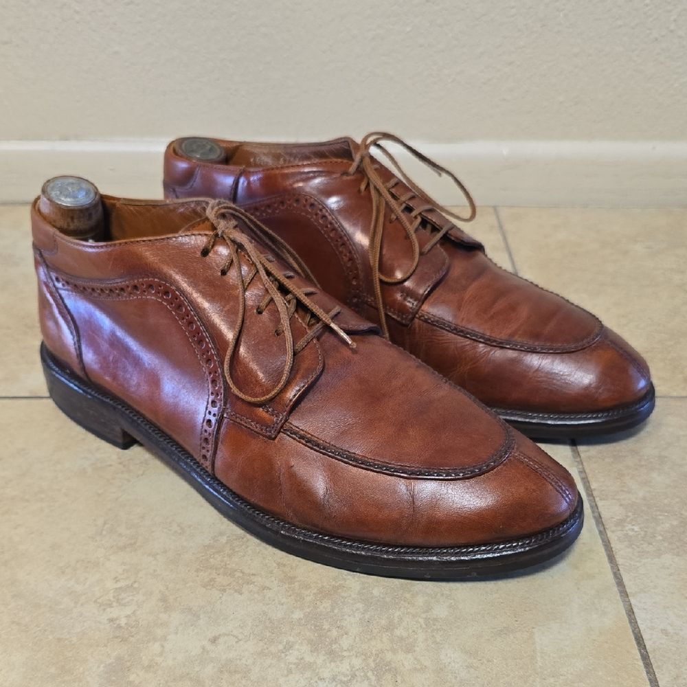 Classic Brown Leather Oxford Shoes